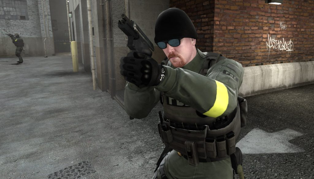 – CS2 Guide team leader eco round